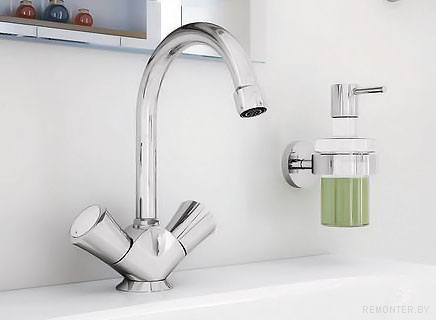 Smesitel-dlya-umyvalnika-Costa-S-GROHE-21257001-2