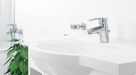 Smesitel-dlya-umyvalnika-Eurostyle-GROHE-33552001-2