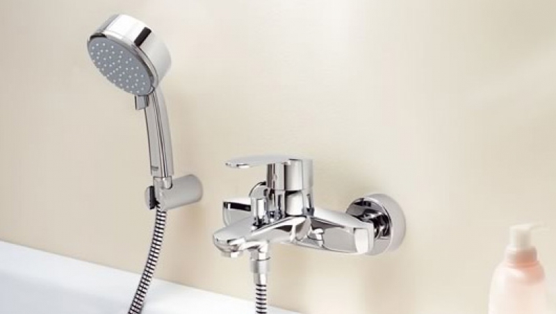 Smesitel-dlya-vanny-Eurostyle-Cosmopolitan-GROHE-33592002-2