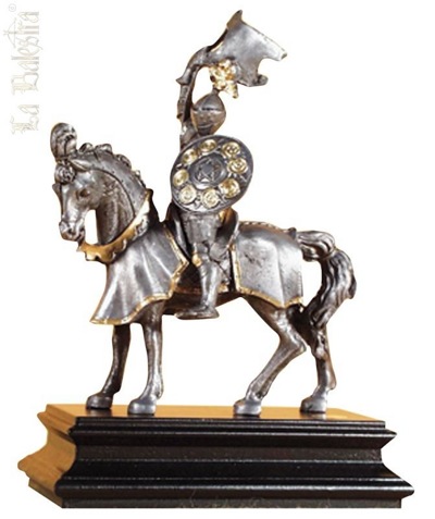 Statuetka-Rytsar-na-kone-La-Balestra-art.-ARM-C1